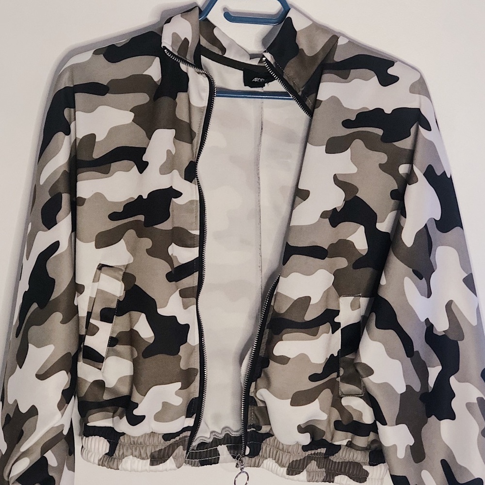 Army coat - Picture 4 of 7